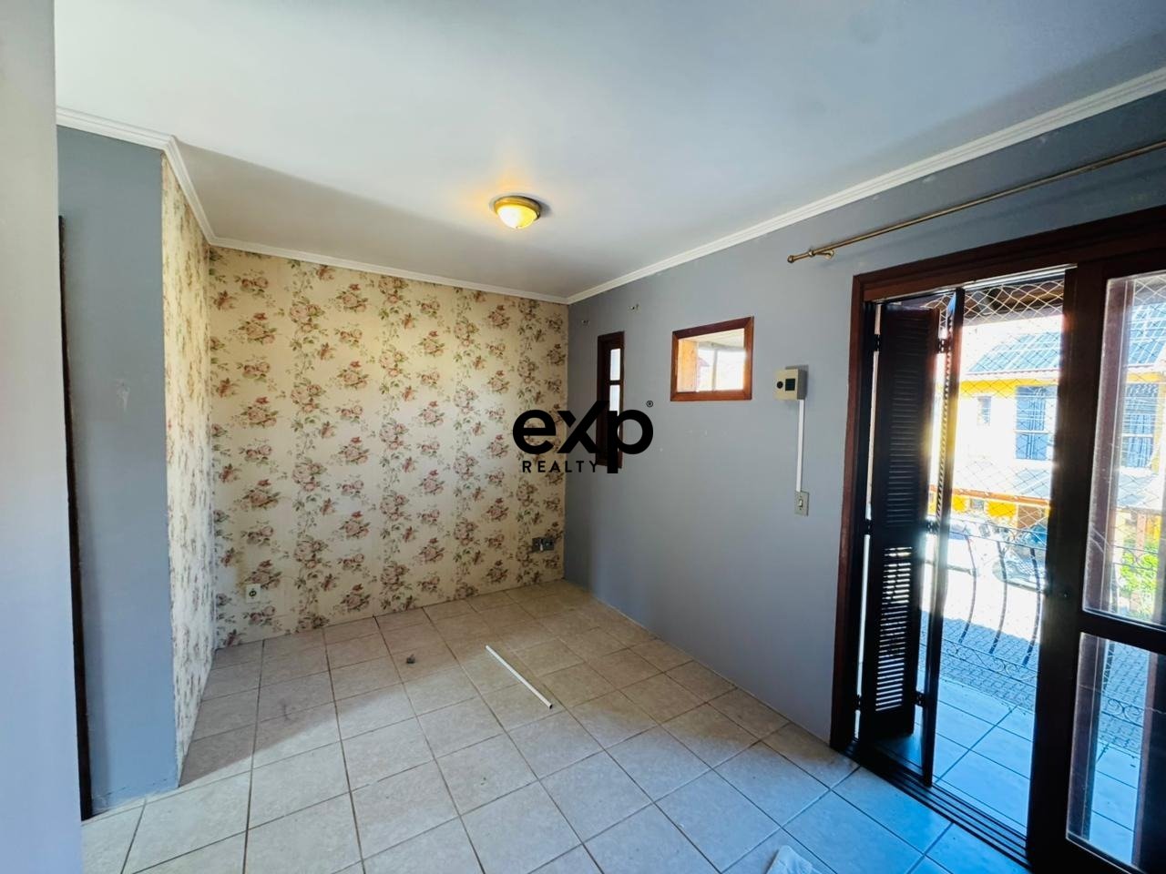 Condominium House with 2 Bedrooms for Sale 2
