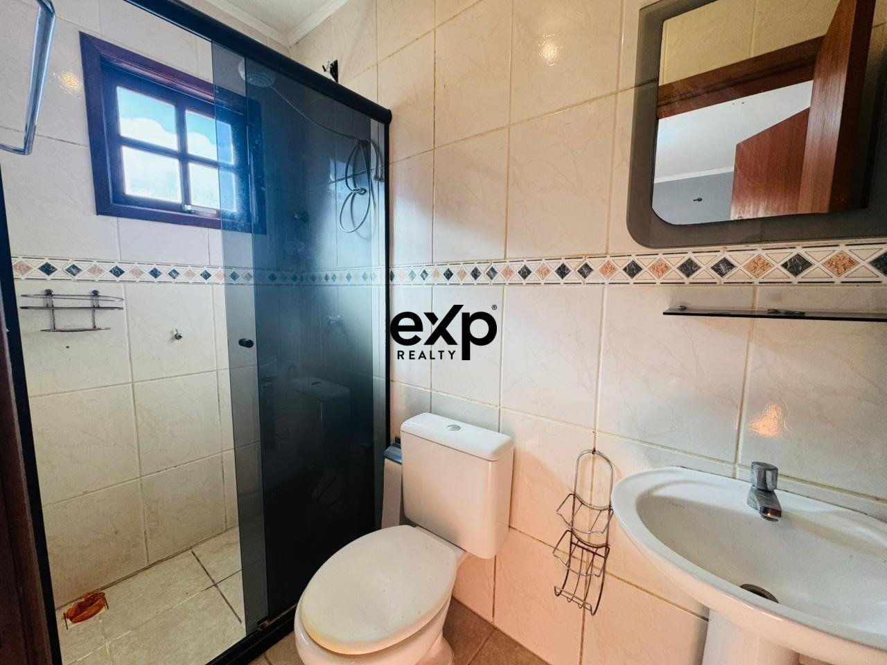 Condominium House with 2 Bedrooms for Sale 4
