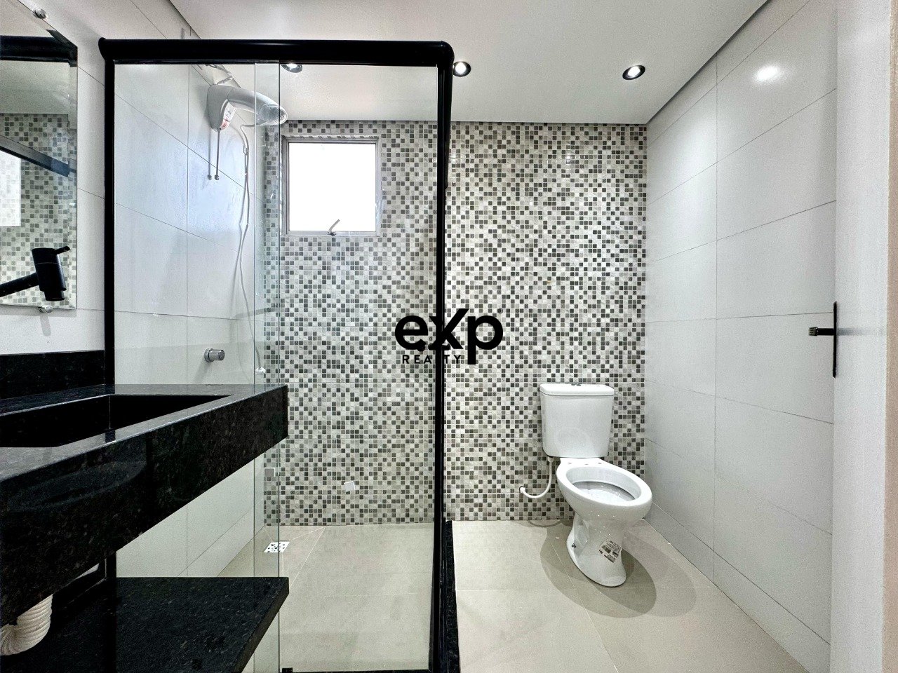 Apartamento à venda em Sao Jose dos Pinhais, Guatupê 2950 Ipê Sao Jose dos Pinhais 83055-530, 46 m²