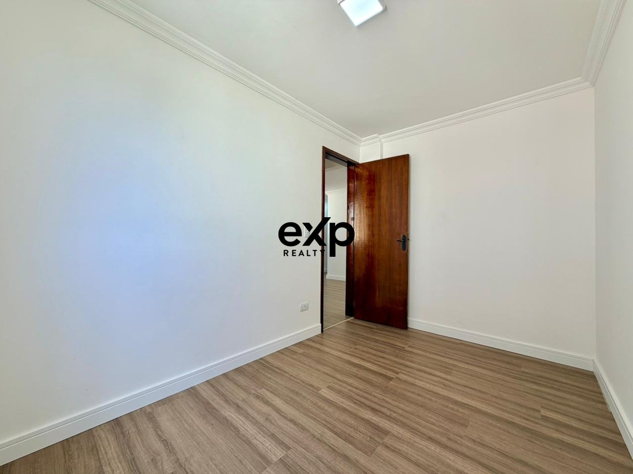 Apartamento à venda em Sao Jose dos Pinhais, Alfredo Pinto 1342 Parque da Fonte Sao Jose dos Pinhais 83050-320, 50 m²