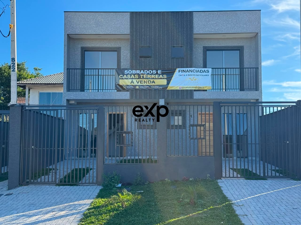 Sobrados 1 e 2 à venda - 81m²