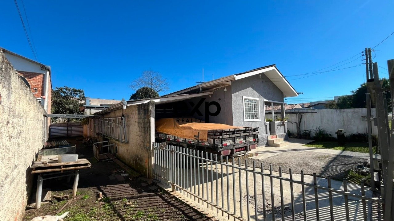 Casa à venda em Pinhais, Haiti 128 Centro Pinhais 83320-160, 600 m²