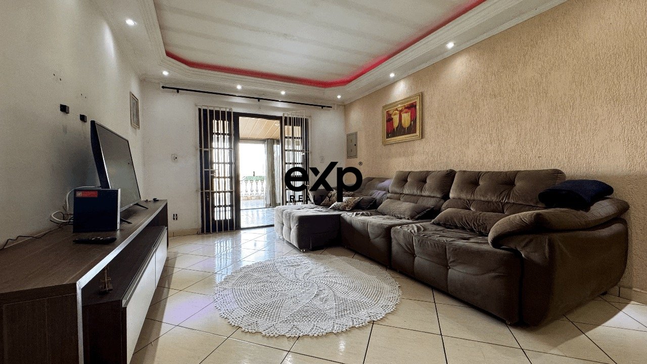 Casa à venda em São Paulo, Prof. Mendes Pimentel 442 Santa Adélia São Paulo 03973-010, 250 m²