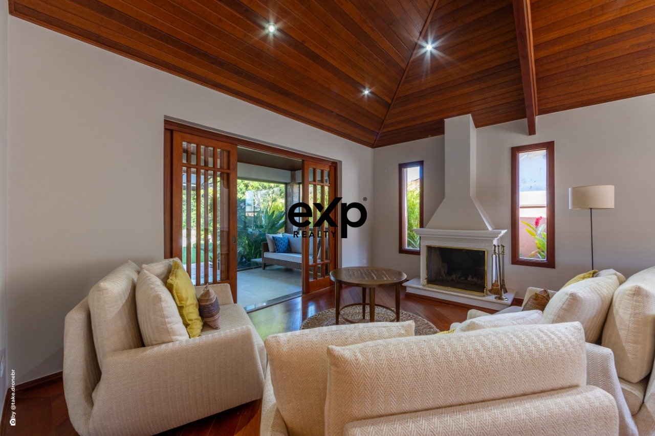 Casa à venda no Village Visconde de Itamaracá em Valinhos/SP | Alto Padrão | 507 m² | 4 dormitórios sendo 2 Suítes | R$ 4.300.000
