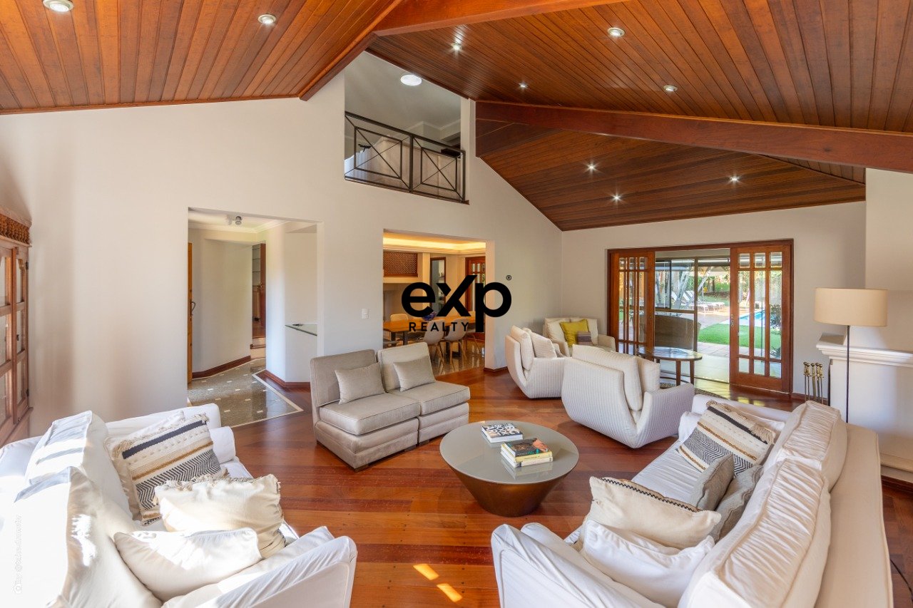 Casa à venda no Village Visconde de Itamaracá em Valinhos/SP | Alto Padrão | 507 m² | 4 dormitórios sendo 2 Suítes | R$ 4.300.000