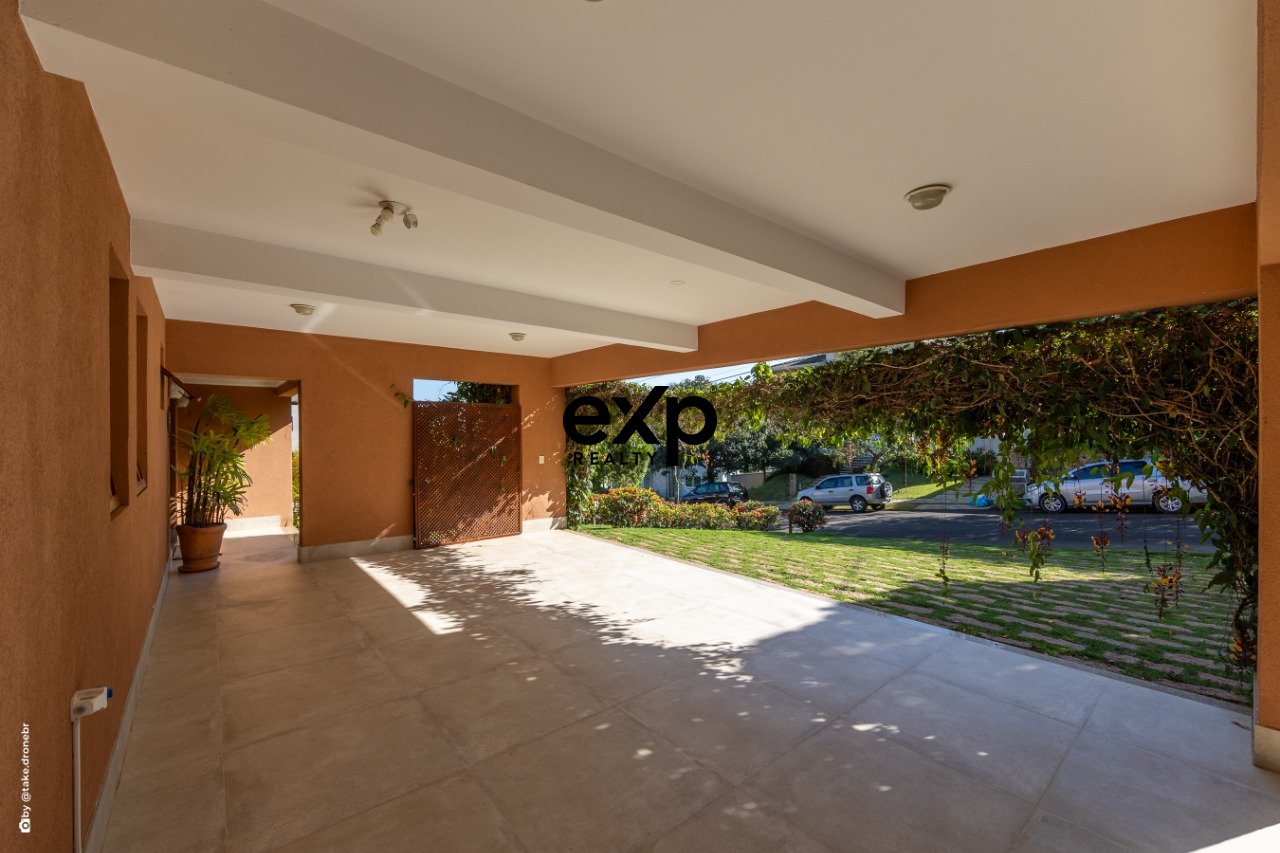 Casa à venda no Village Visconde de Itamaracá em Valinhos/SP | Alto Padrão | 507 m² | 4 dormitórios sendo 2 Suítes | R$ 4.300.000
