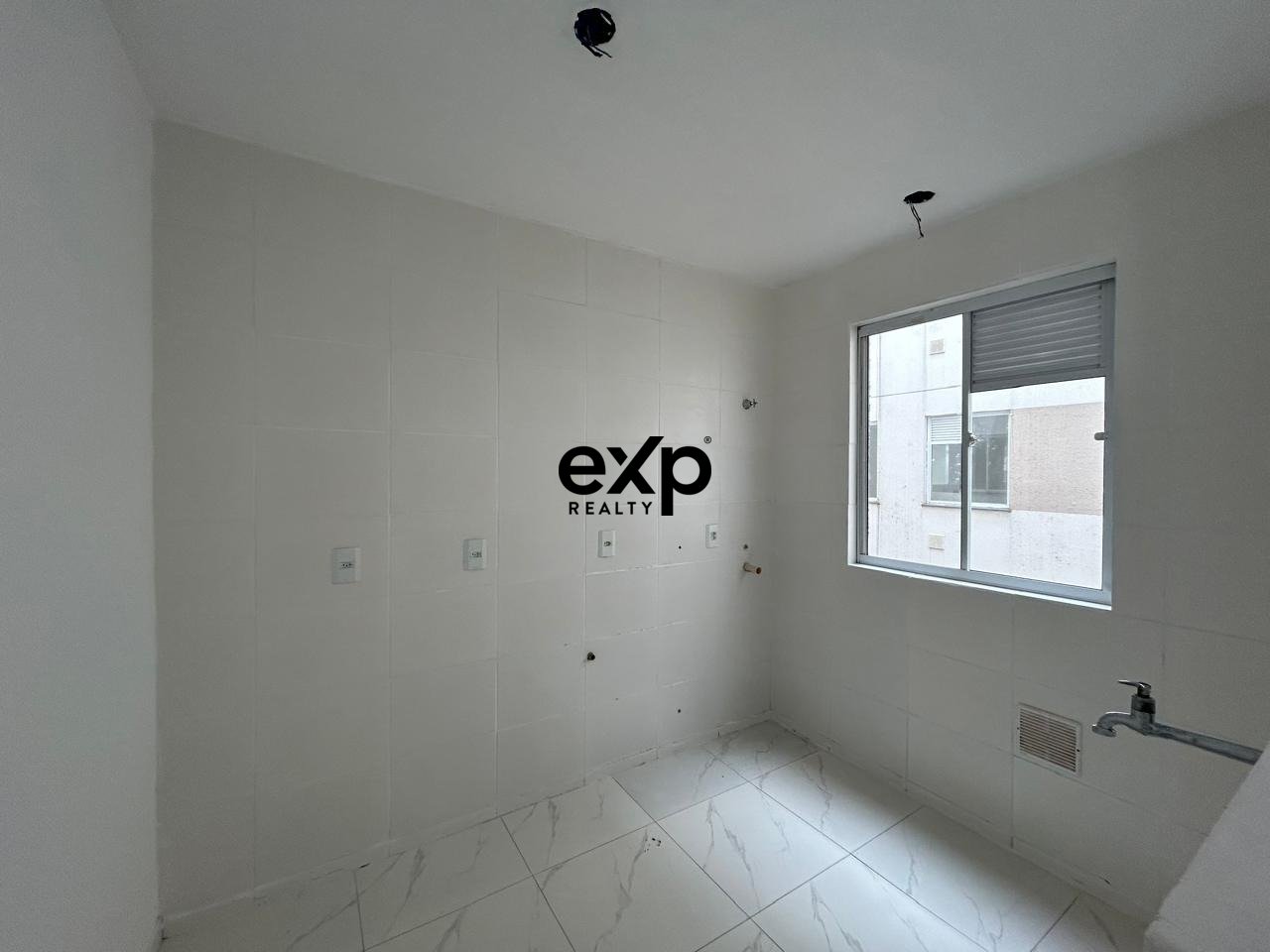 Apartamento à venda em Campo Largo, Maria Joaquina Vaz 721 Jardim Itaqui Campo Largo 83604-581, 40 m²