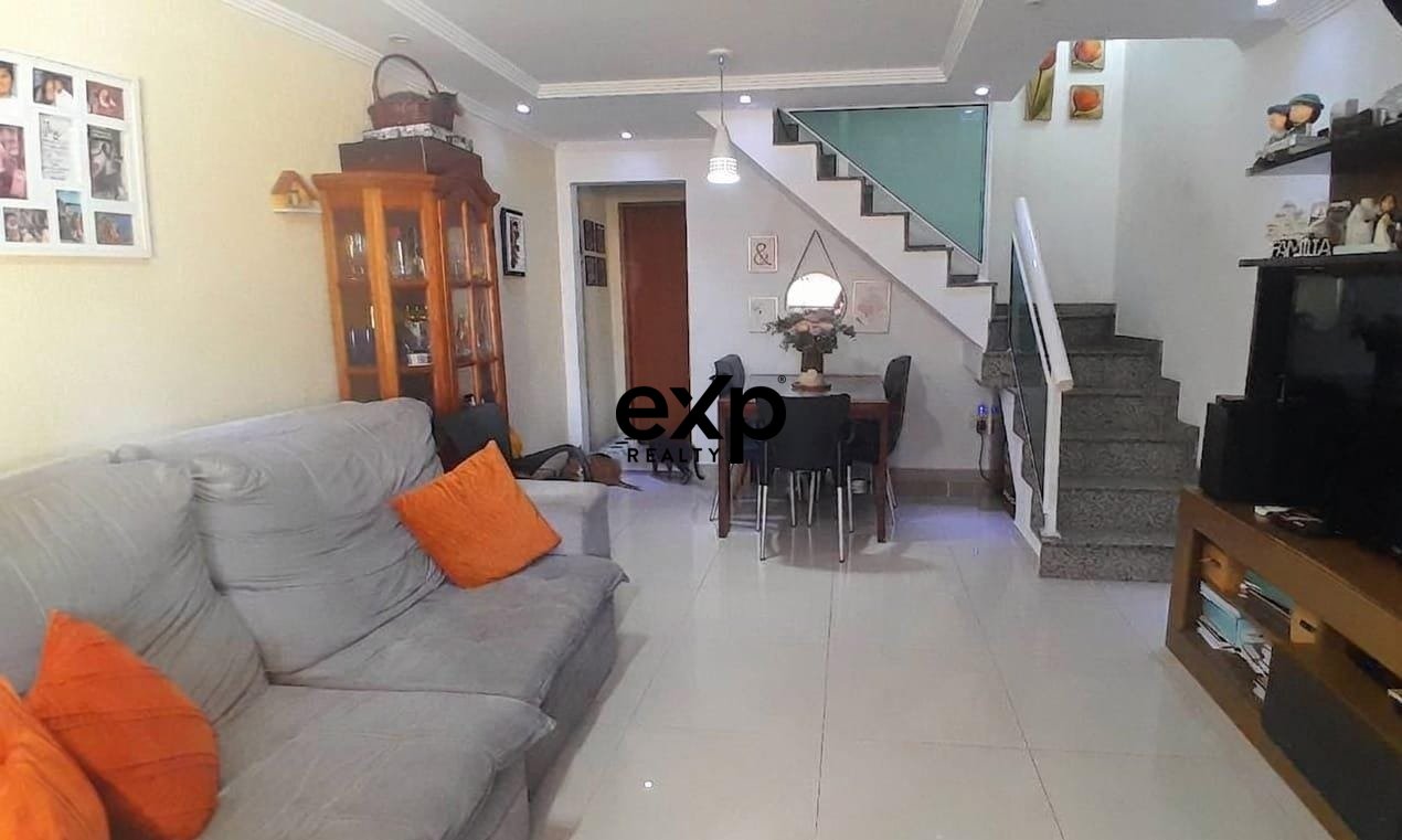 Casa á Venda com 3 quartos na Freguesia - Jacarepaguá - Rio de Janeiro