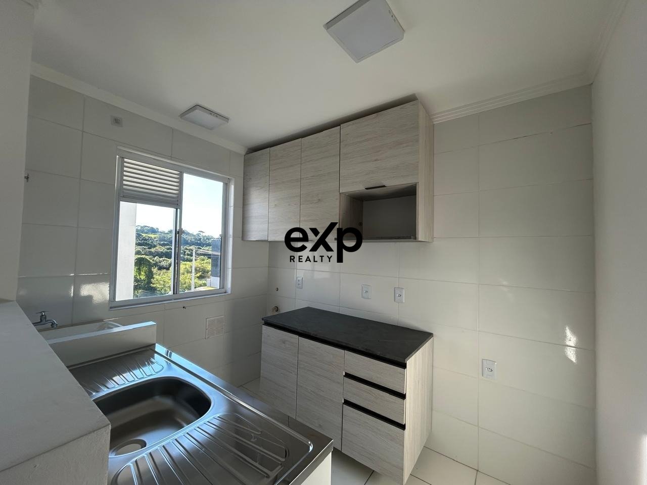 Apartamento à venda em Campo Largo, Maria Joaquina Vaz 721 Jardim Itaqui Campo Largo 83604-581, 40 m²