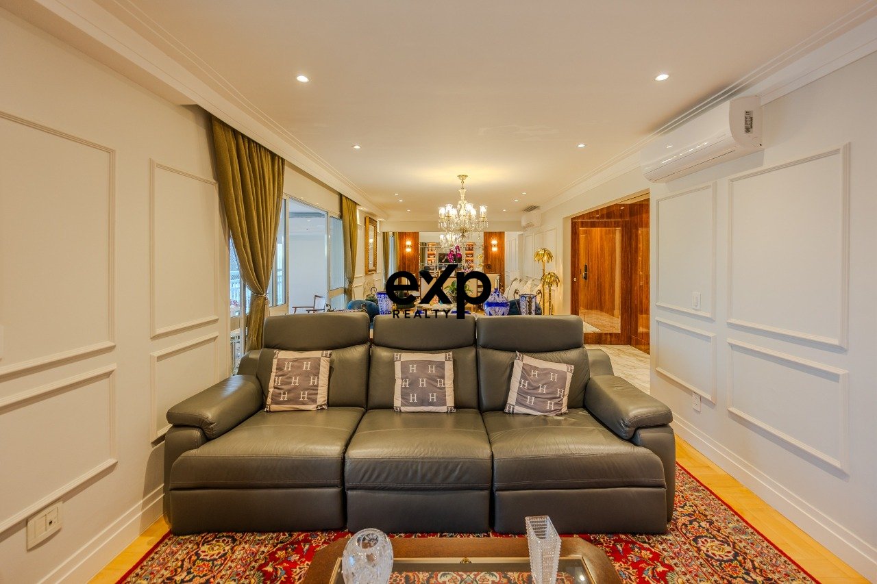 Apartamento à Venda | Vila Suzana | 248 m² | 4 Suítes | R$ 1.750.000