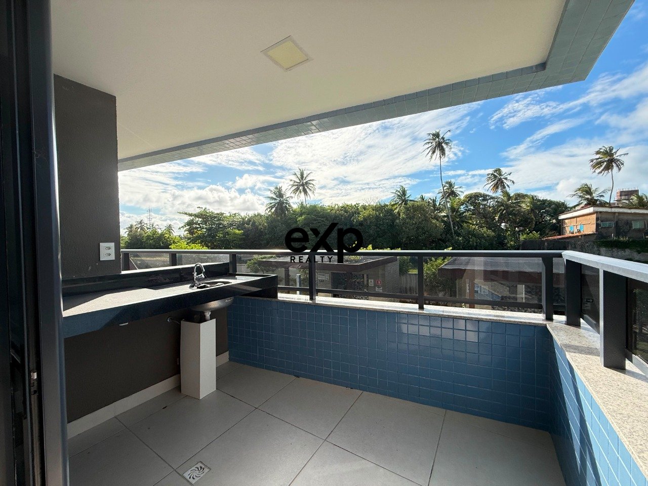 Vendo Apartamento Beira Mar Praia Formosa 3 quartos 88m Vista Mar definitiva