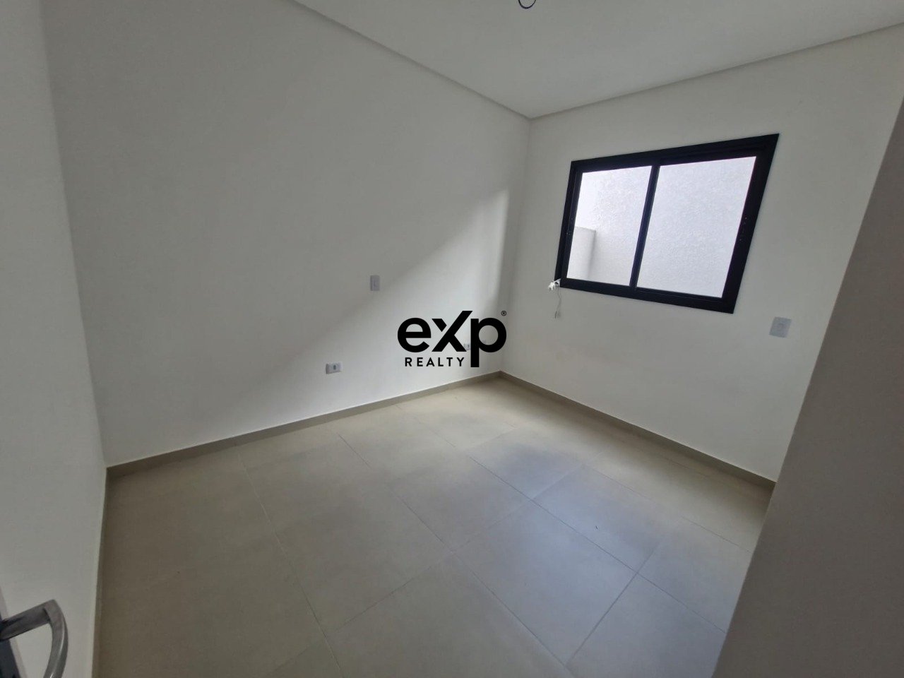 Apartamento à venda em Curitiba, Esper Jorge Chueri 1461 Cajuru Curitiba 82930-220, 23 m²