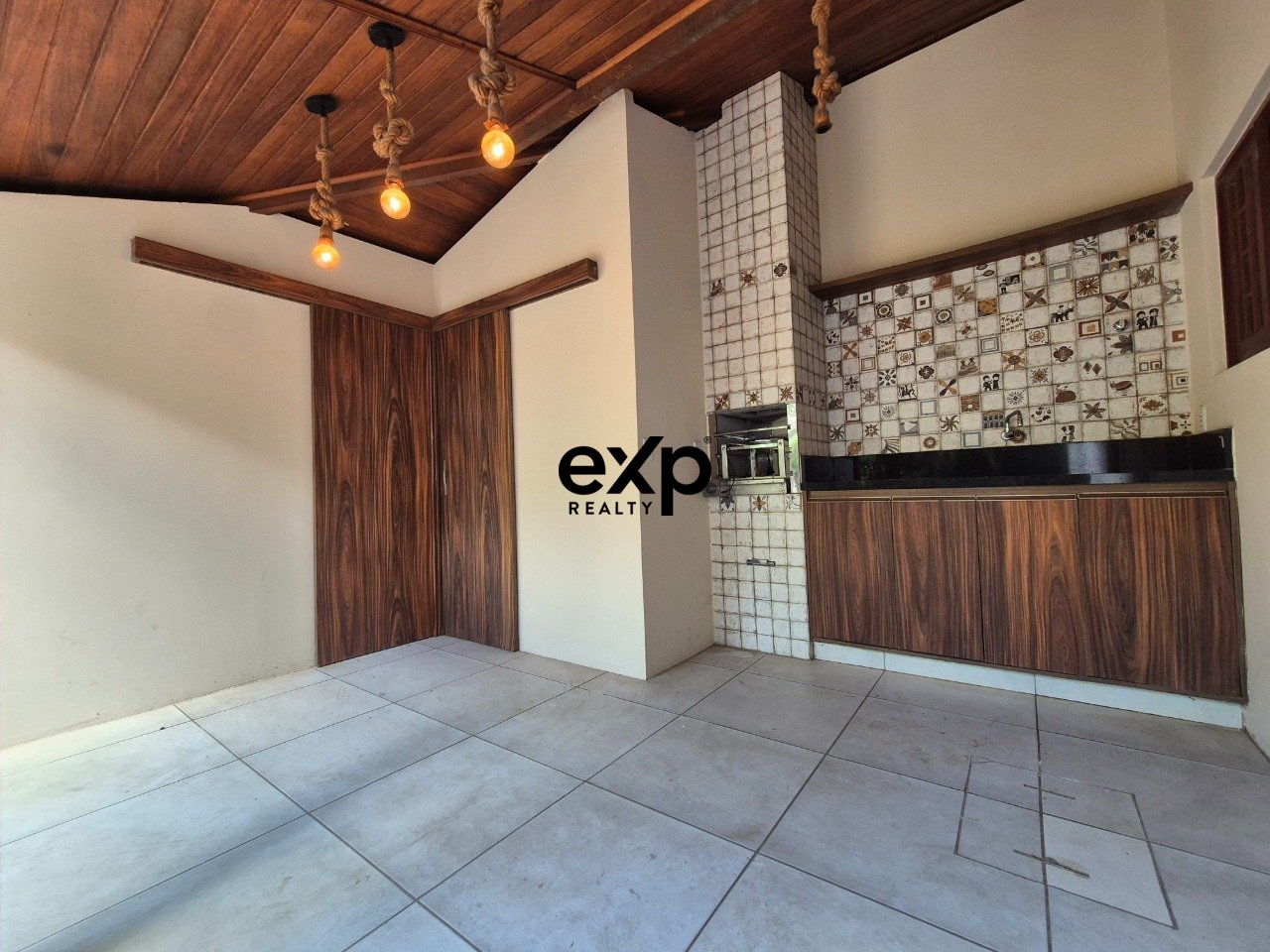 House for Sale in Lauro de Freitas 3