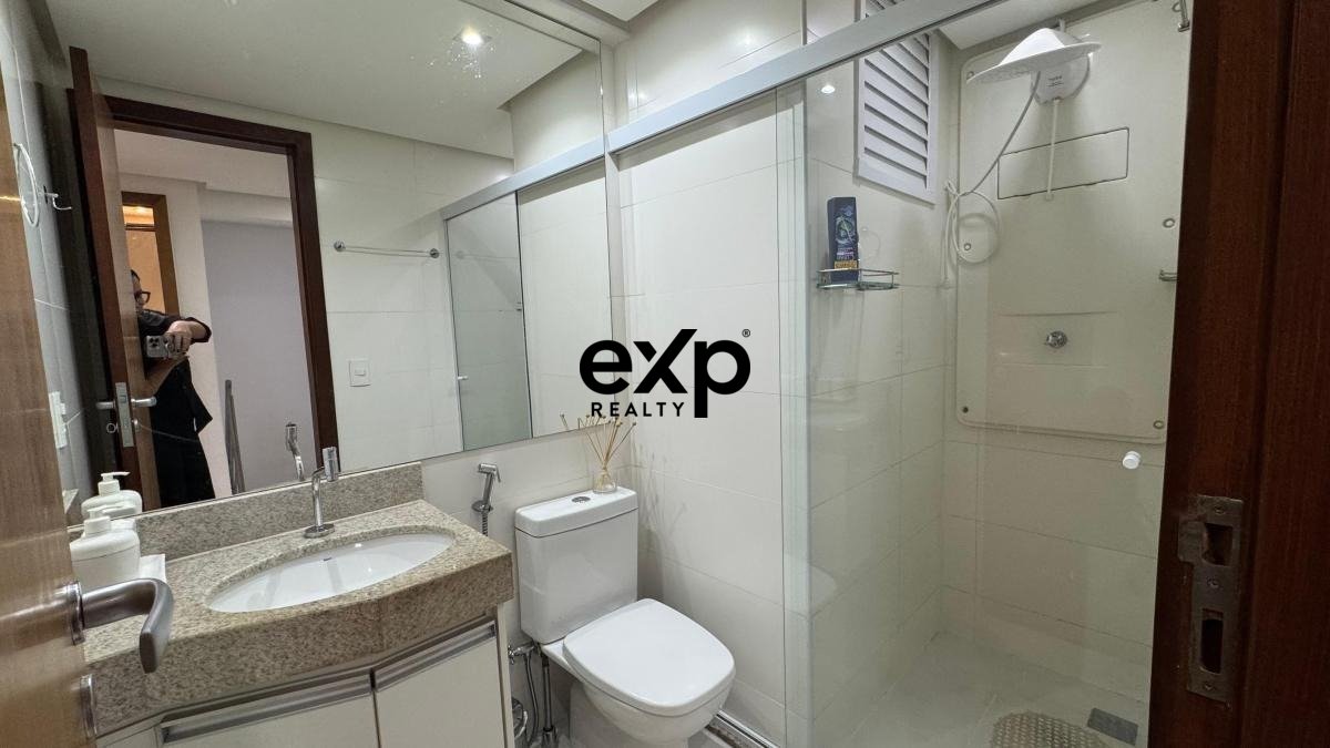 2-Bedroom Apartment 1 Suite | Porcelain Tiles | Planned Furniture | 58m² Floor Plan | 1 Parking Spot | Full Leisure Amenities 5