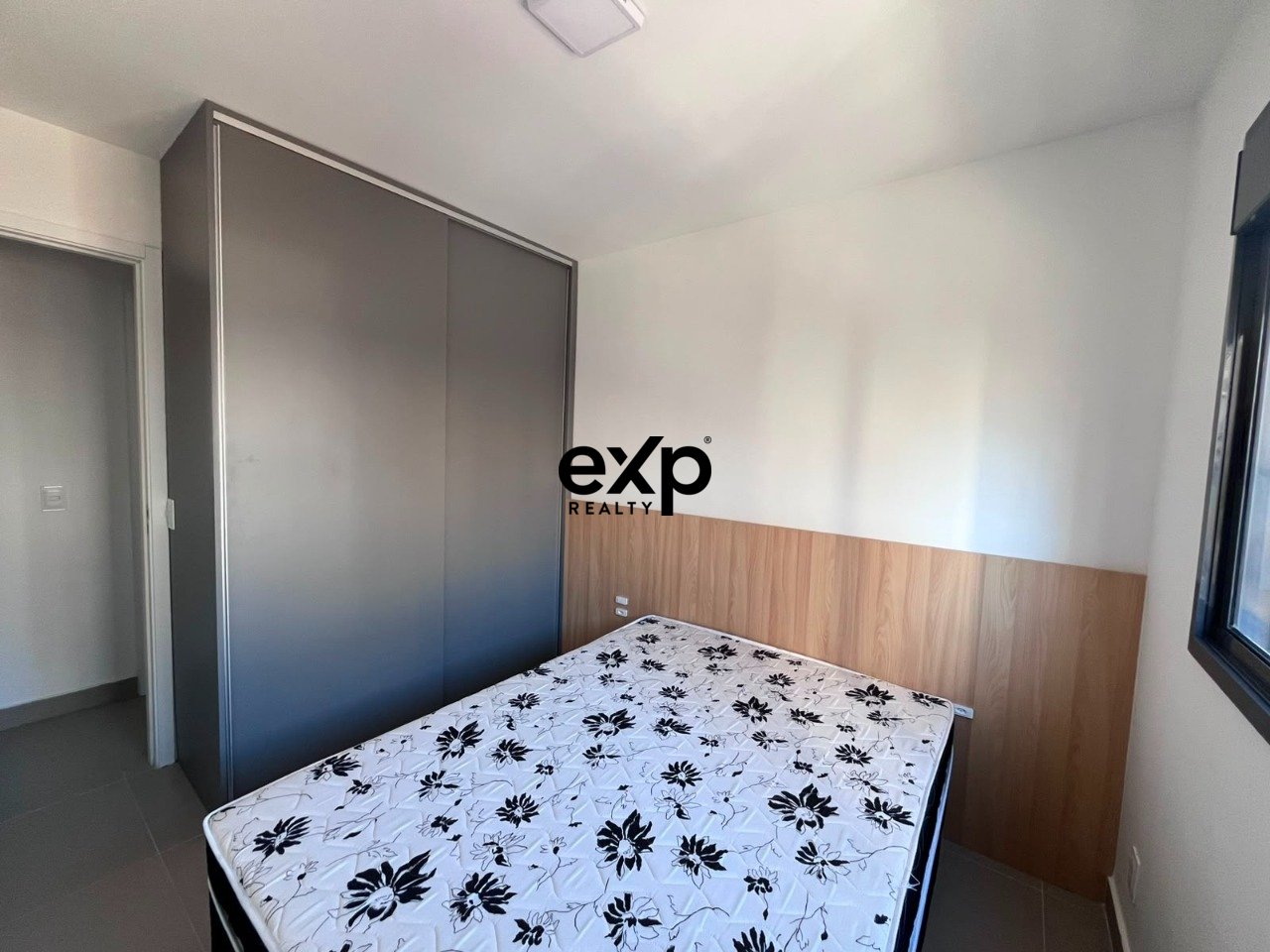 Apartamento para aluguel com 2 quartos na Vila Olímpia