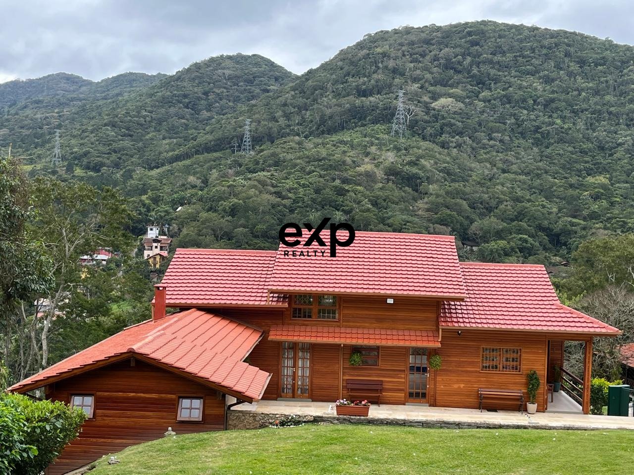 Casa em Condomínio à venda em Florianópolis, Admar Gonzaga 3958 Lagoa da Conceição Florianópolis 88062-001, 1813 m²