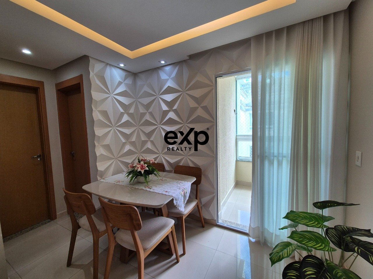 Apartamento com suíte à Venda em Buraquinho - Condominio Spazio Soberano
