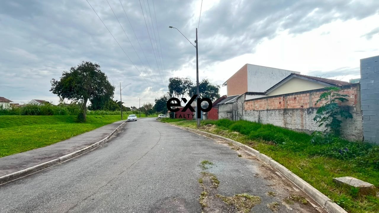 Terreno com 453 m² em Pinhais - Duas frentes