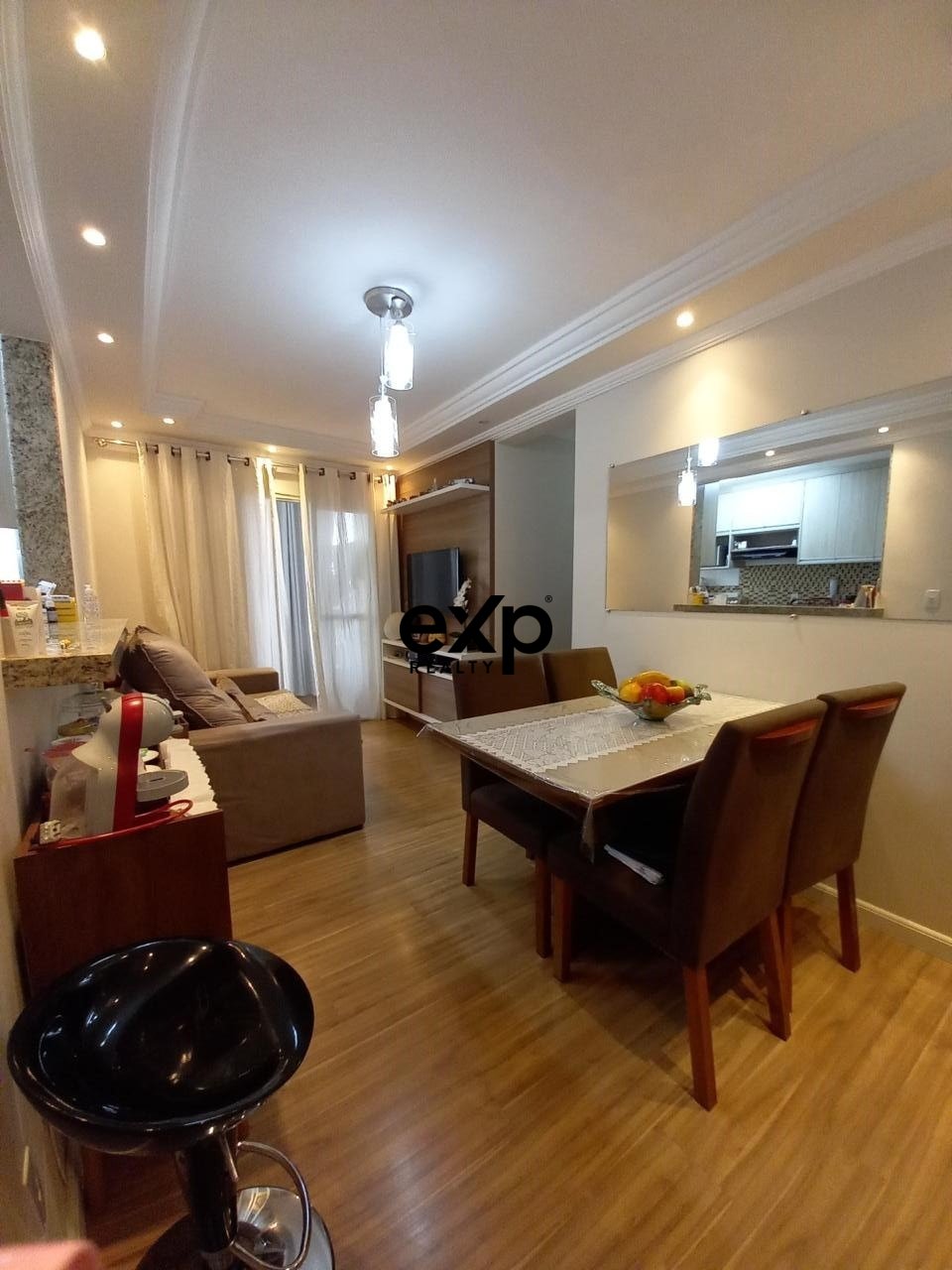 Apartamento com 03 quartos, sendo 01 suite à venda no Jardim Von Zuben em Valinhos/SP