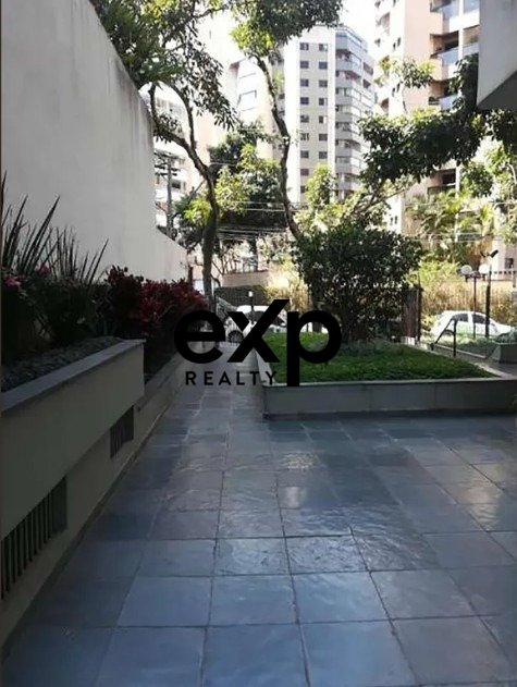 Apartamento à venda | 126m² reformado | 3 dorms (1 suíte) | 2 vagas e depósito | Chácara Inglesa, São Paulo