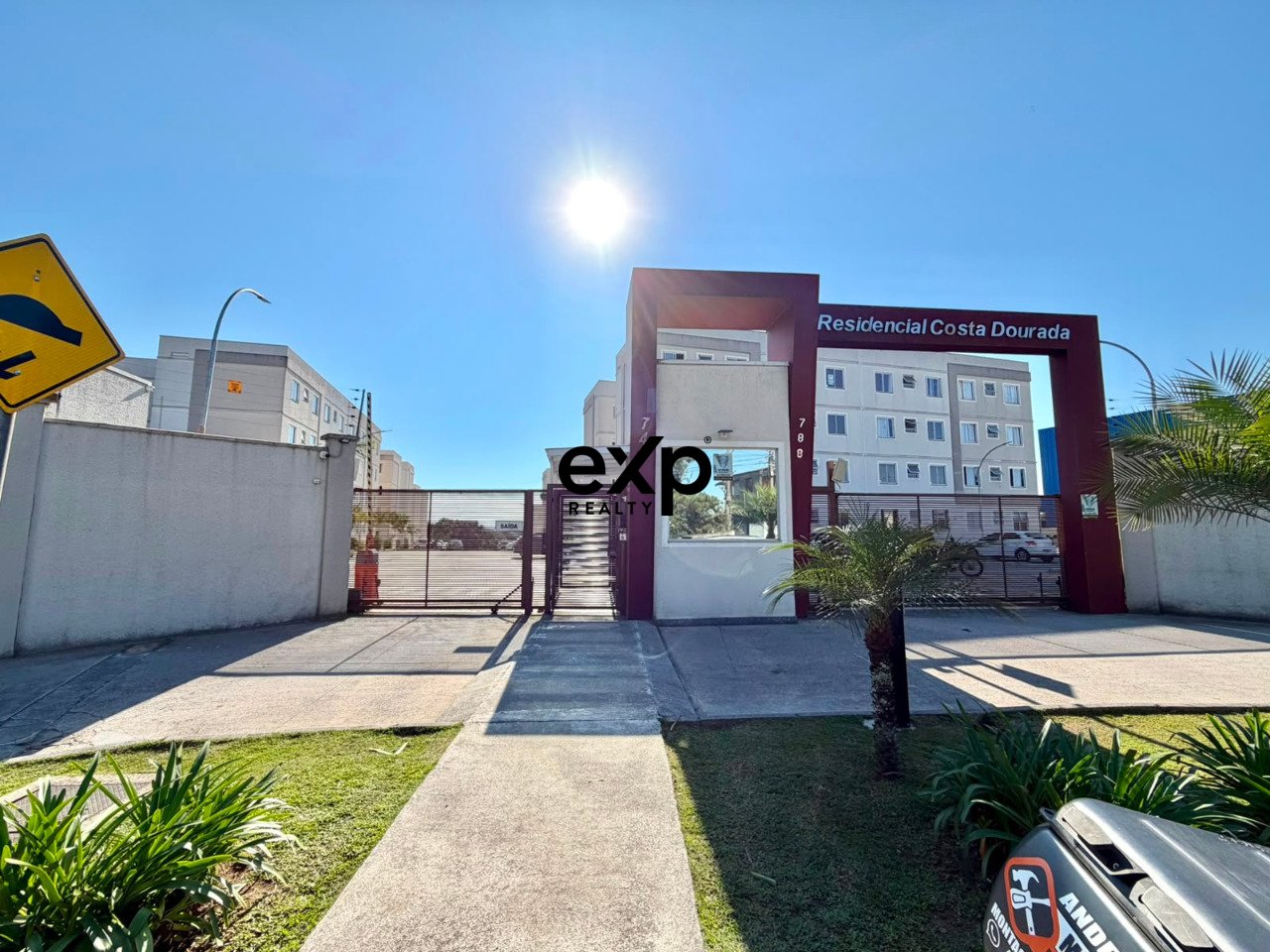 APARTAMENTO SEMI MOBILIADO A VENDA ! - 1º andar (andar acima do térreo)