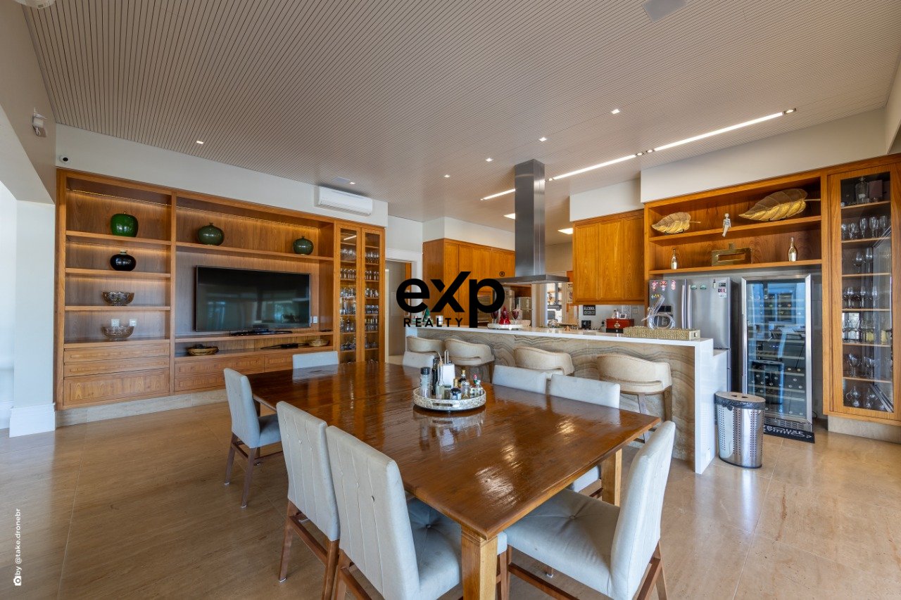 Casa Térrea à Venda no Condomínio Chácaras do Alto da Nova Campinas | 5 Suítes | 1.223 m² | Gramado | Campinas | R$ 18.000.000