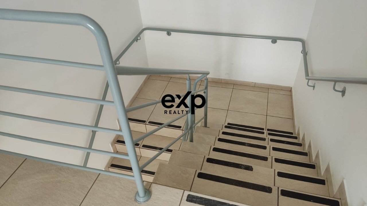Apartamento à1venda 02 quartos no bairro Santa Candida em Curitiba
