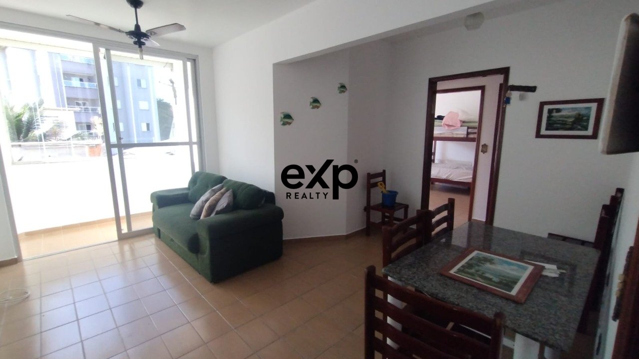 Apartamento no Centro de Ubatuba | 2 Dormitórios | 1,1 km da Praia do Cruzeiro