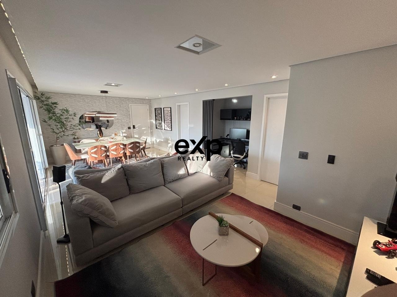 Apartamento para venda 136m² - 3 Suítes no Magic Condominium Resort!