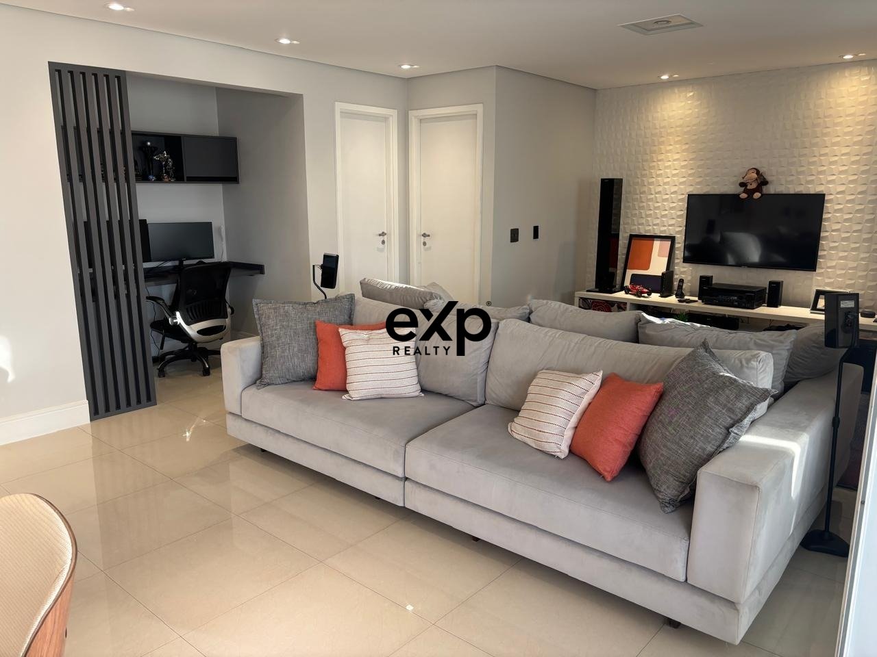Apartamento para venda 136m² - 3 Suítes no Magic Condominium Resort!