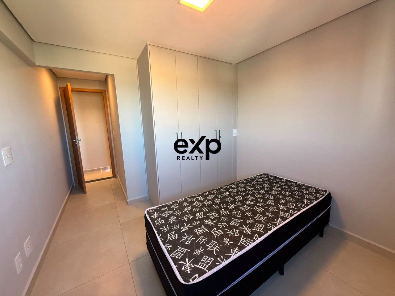 Apartamento com 2 Dorms, sendo 1 suíte mobiliado e decorado no Alvinópolis - Atibaia