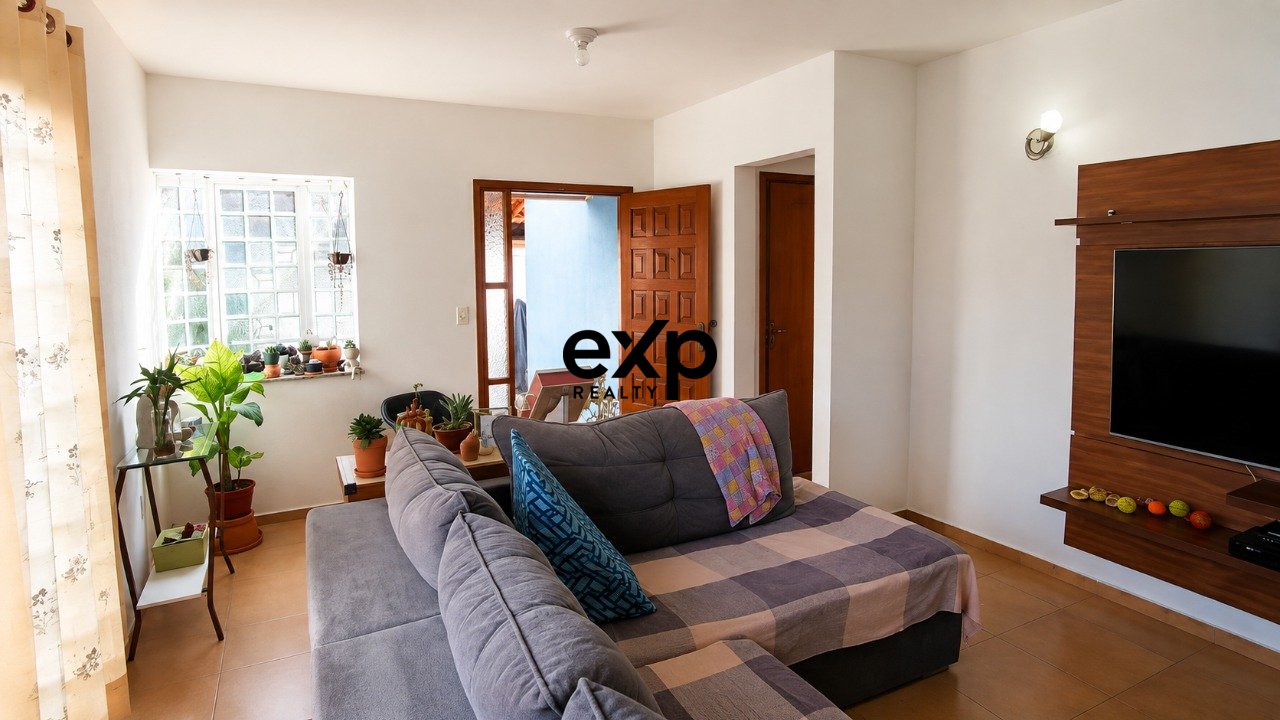 Casa térrea com 3 quartos no Jardim Novo Mundo - Jundiaí