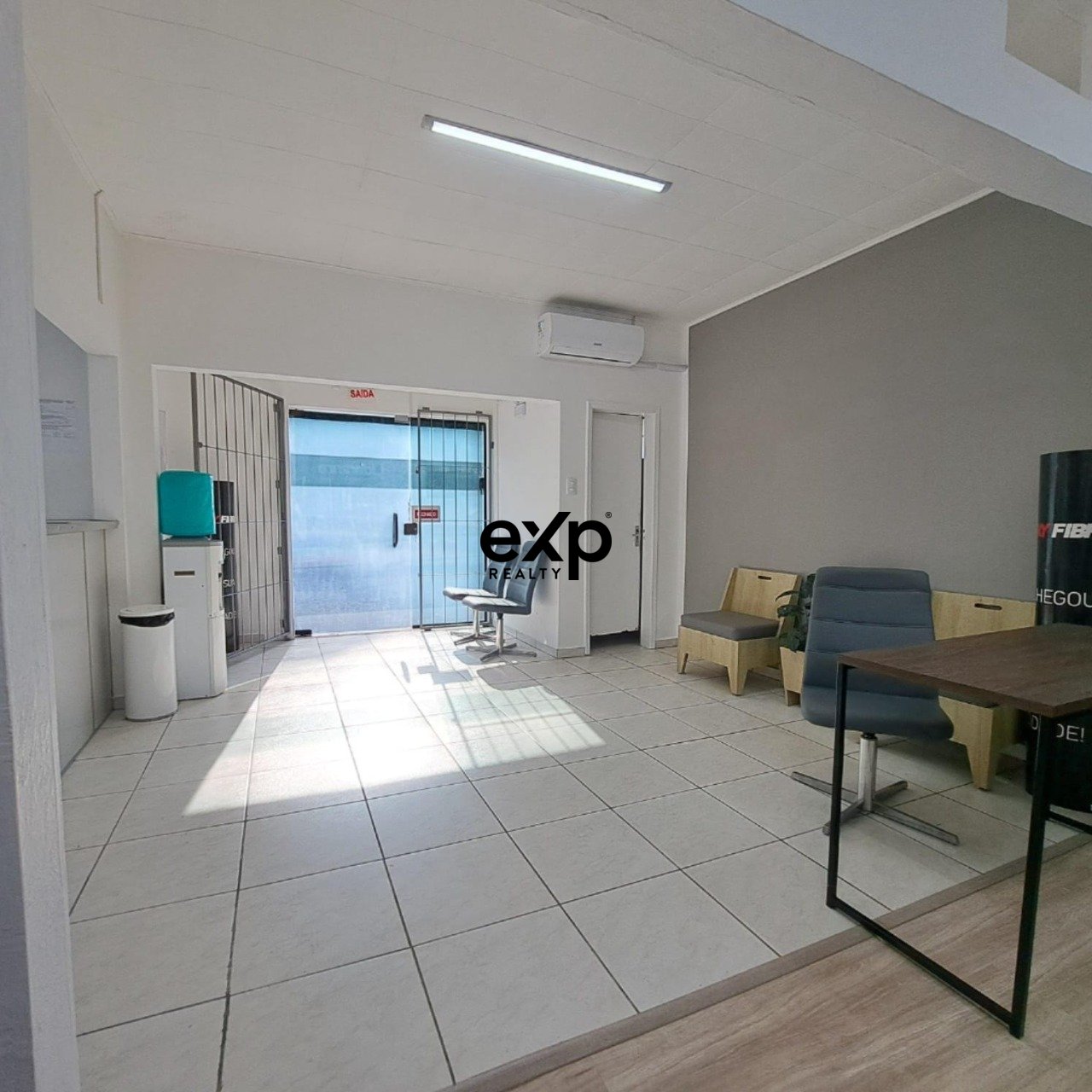 Casa Comercial na Rua General Osório, bairro Velha - Blumenau/SC
