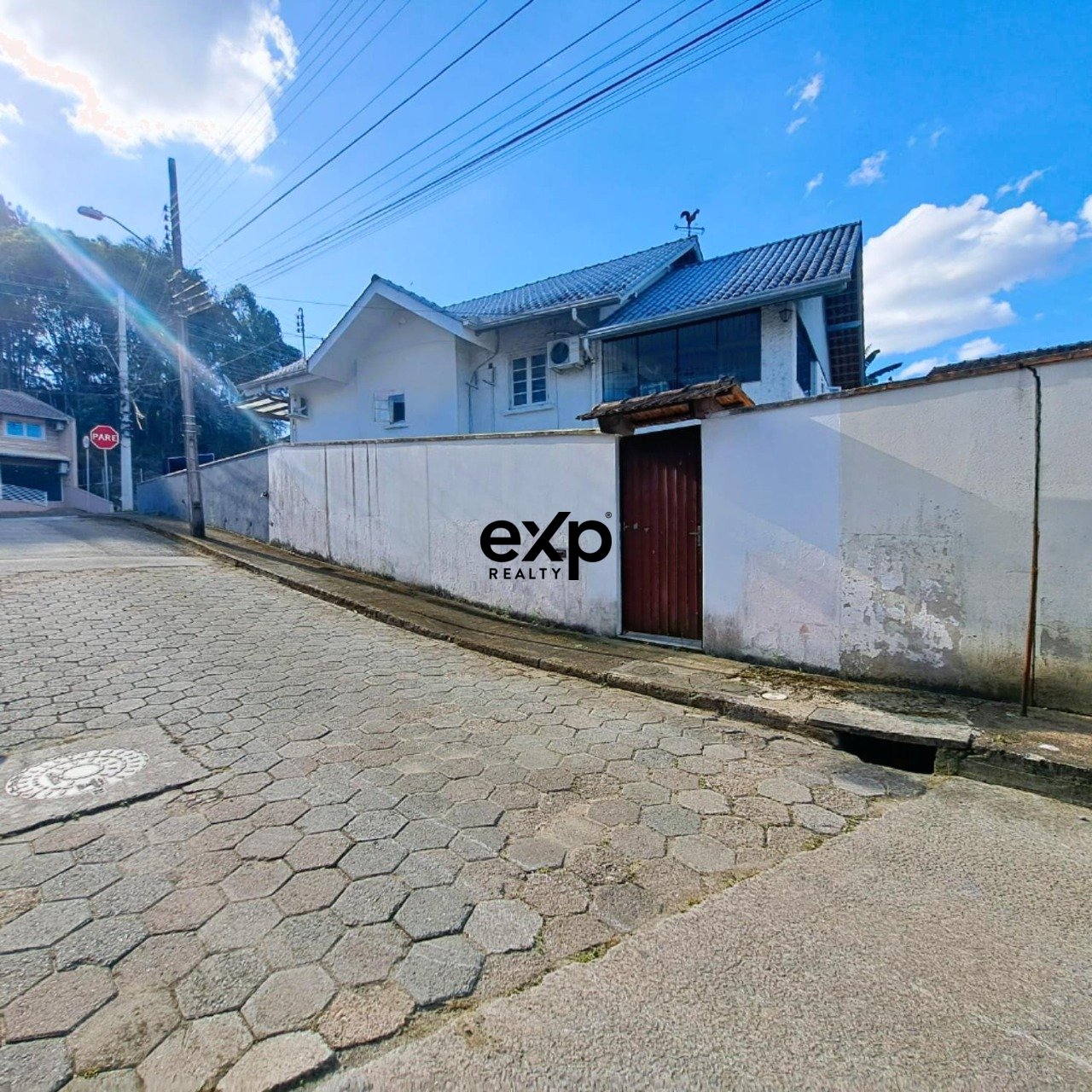 Casa Comercial na Rua General Osório, bairro Velha - Blumenau/SC