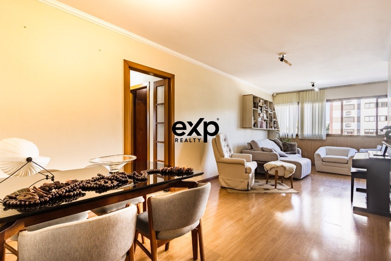 Apartamento de 94 m² com 3 Dormitórios, Suíte, Churrasqueira e 2 Vagas Cobertas no Cristo Redentor