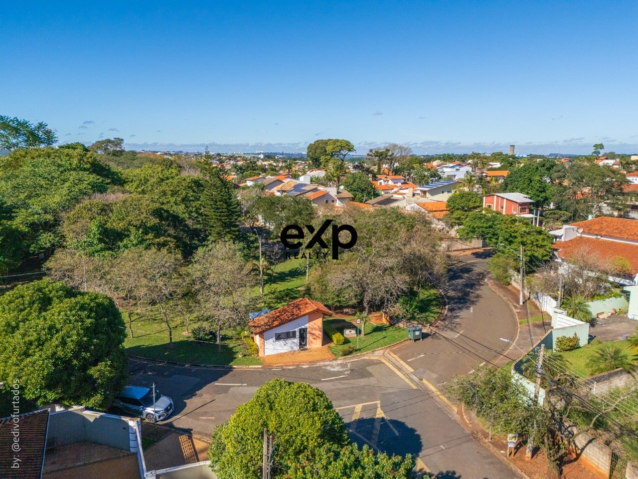 Casa à venda em Campinas, Marte 516 Jardim do Sol Campinas 13085-220, 320 m²
