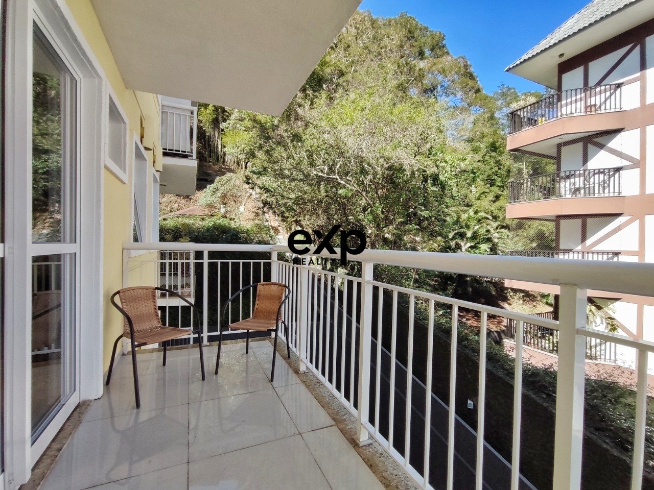 Apartamento à Venda no condomínio Fiore de Itaipava, 70,89 m² por R$ 480.000,00 - Petrópolis, RJ