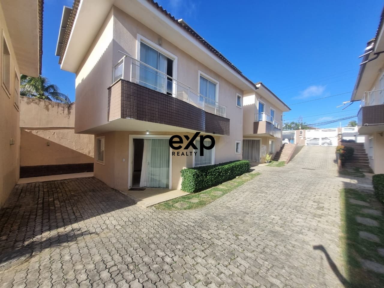 Casa em Condomínio à venda em Lauro de Freitas, Walter da Silva Maia 462 Ipitanga Lauro de Freitas 42706-740, 160 m²