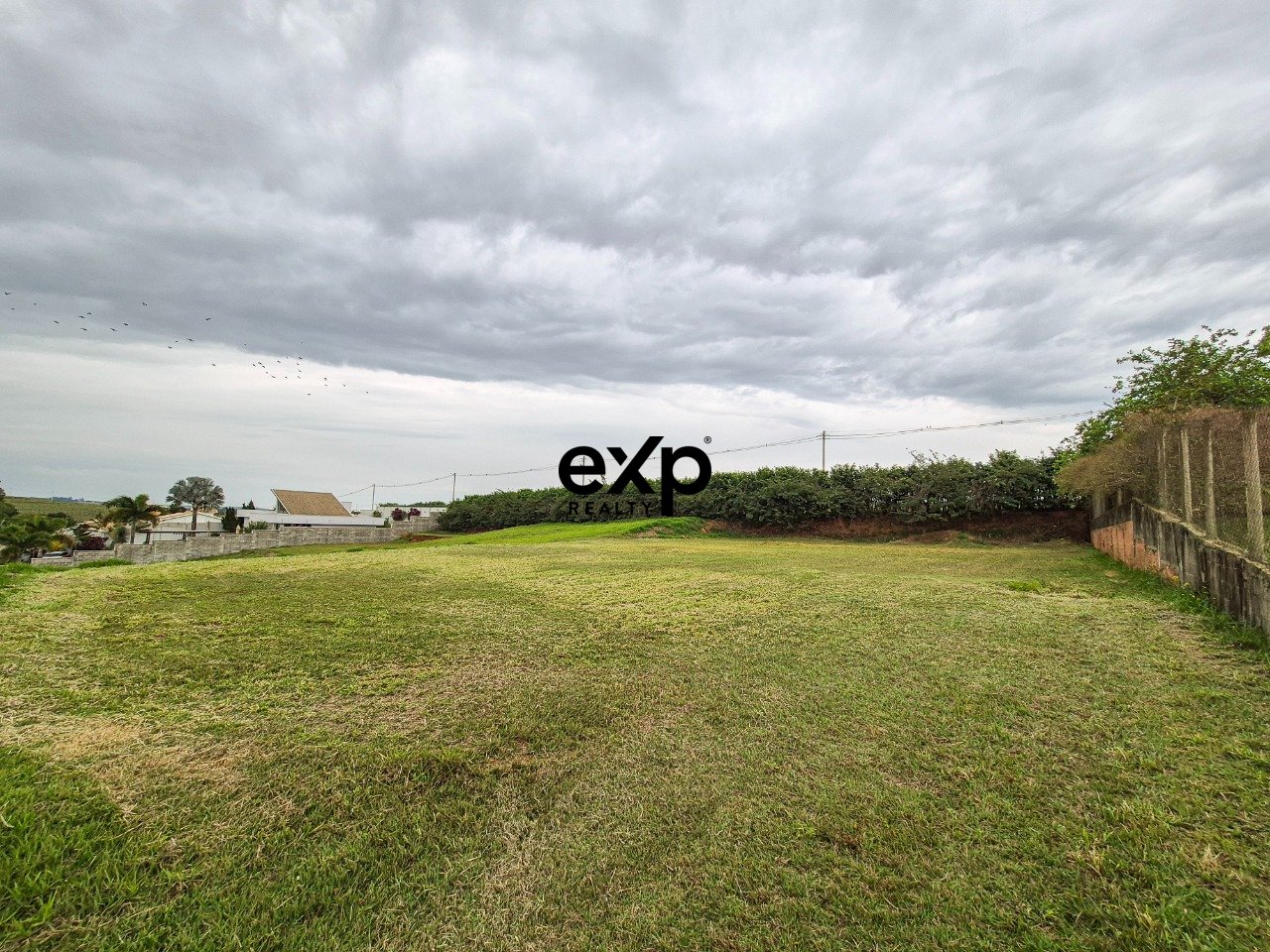 Terreno à venda em Rio Das Pedras, Professora Carolina Mendes Thame 1929 Chácaras União Rio Das Pedras 13390-000, 1225 m²