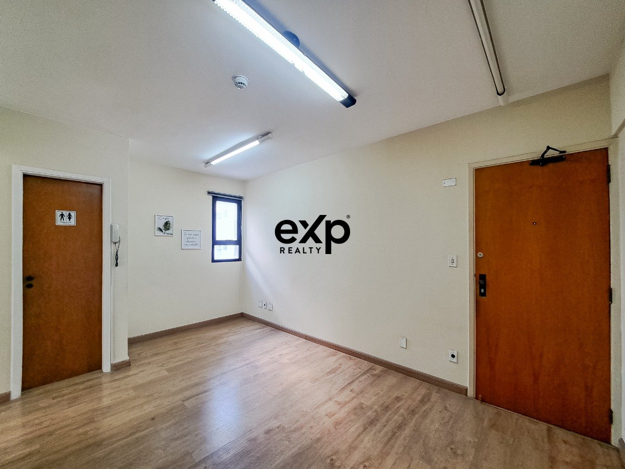 Sala Comercial à Venda na Vila Itapura em Campinas | 66 m² | 2 Salas | 1 Vaga | R$ 330.000