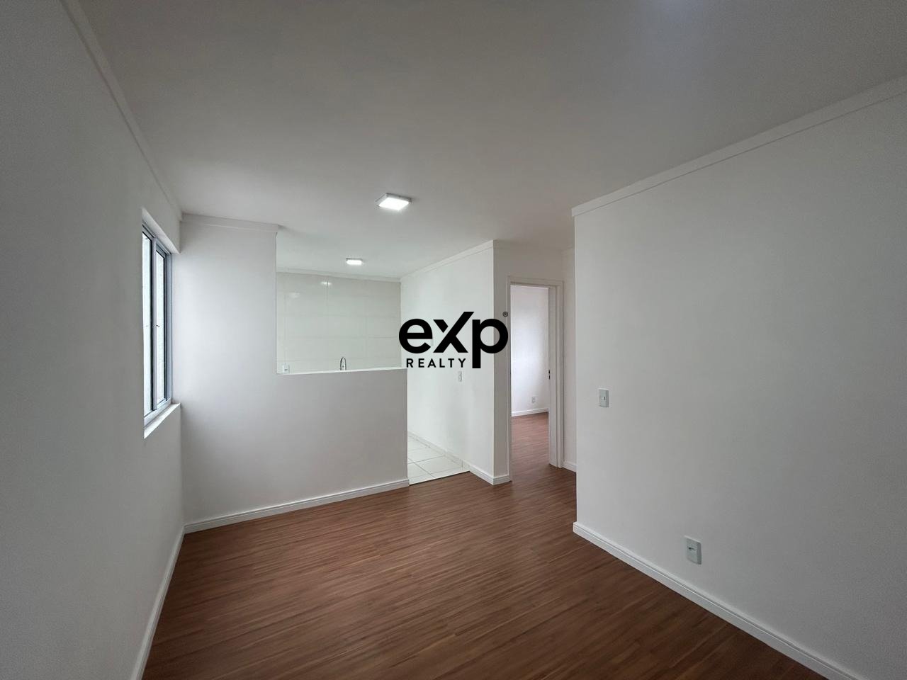 APARTAMENTO PARA LOCAÇÃO - EXCELENTE LOCALIZAÇÃO, CONFORTO E PRIVACIDADE