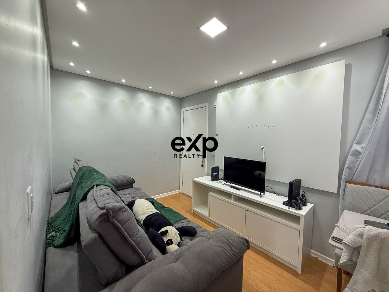 Apartamento à venda em Lauro de Freitas, Rua Pataro Machado 1 Centro Lauro de Freitas 42702-260, 66 m²