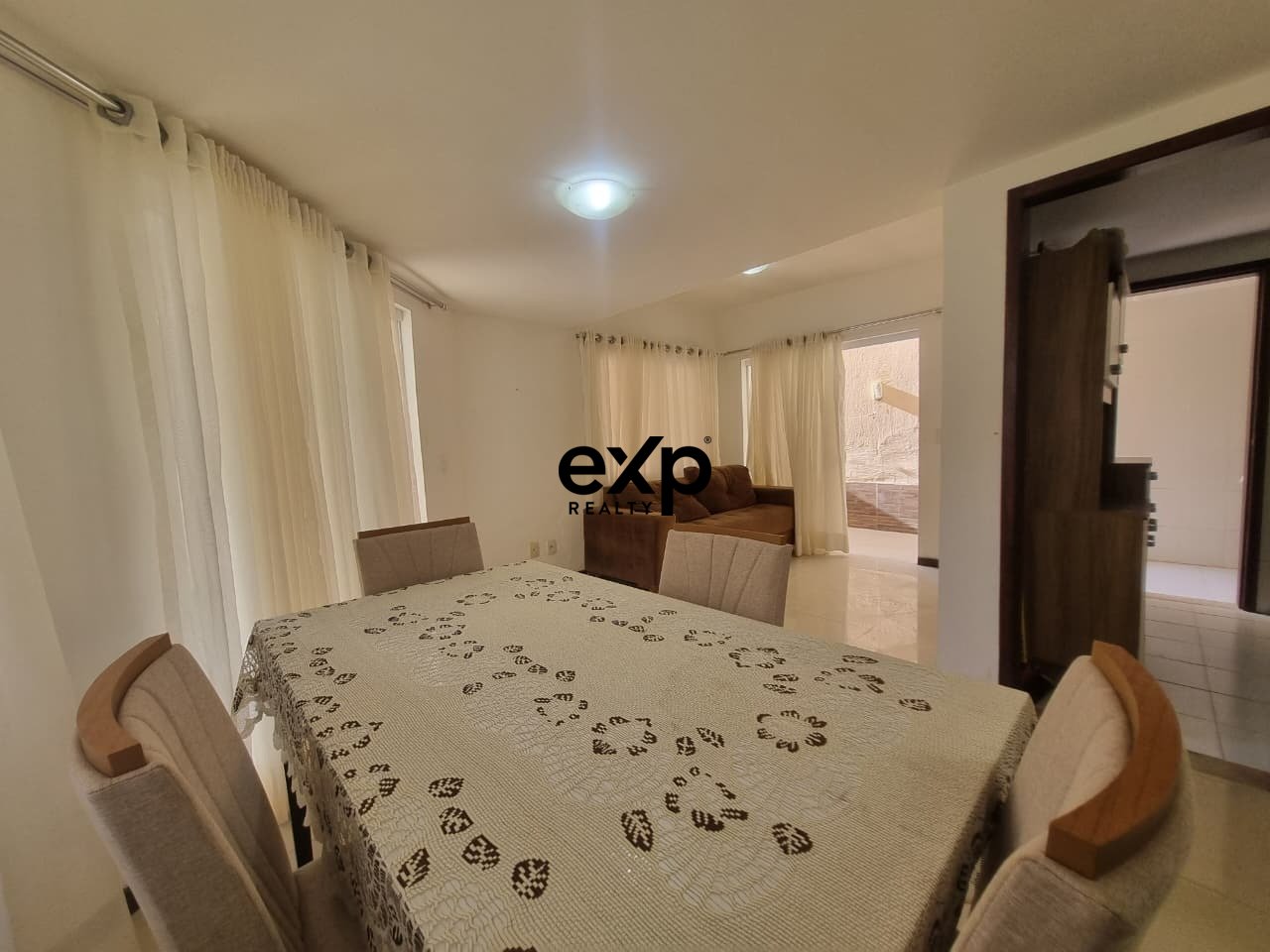 Casa em Condomínio para alugar em Lauro de Freitas, Walter da Silva Maia 463 Ipitanga Lauro de Freitas 42706-740, 160 m²