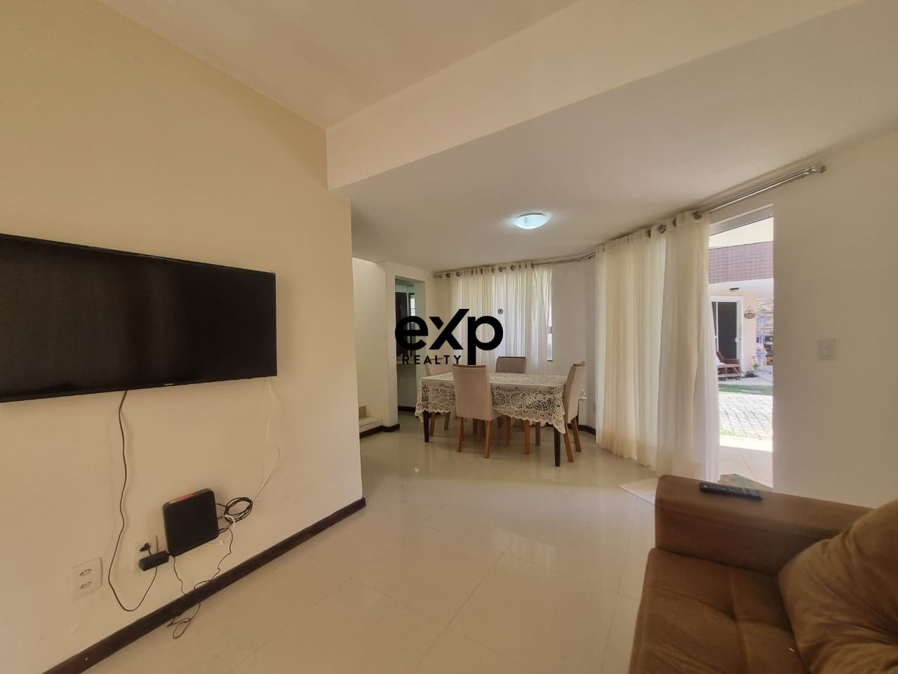Casa em Condomínio para alugar em Lauro de Freitas, Walter da Silva Maia 463 Ipitanga Lauro de Freitas 42706-740, 160 m²