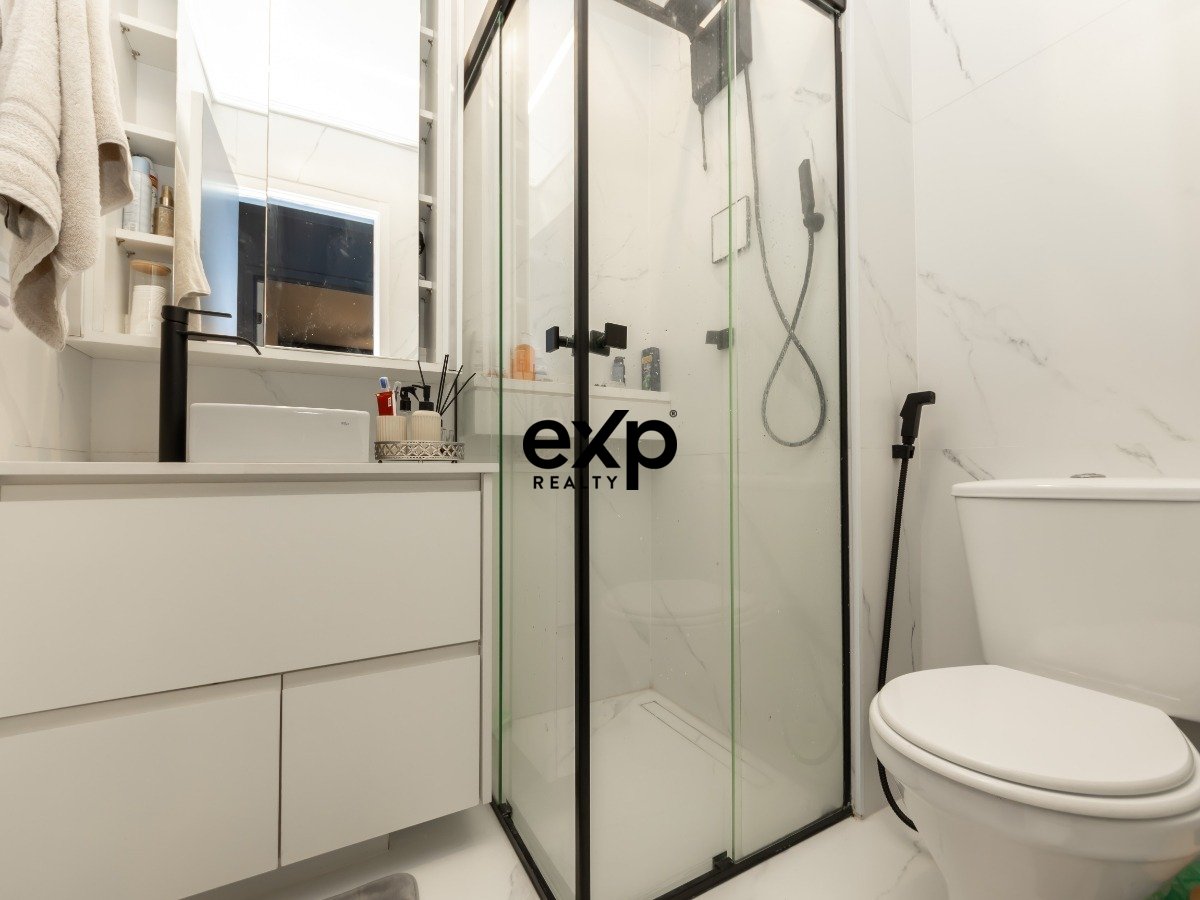 Apartamento à venda em Barueri, Rua Bonnard 222 Alphaville Empresarial Barueri 06465-134, 52 m²