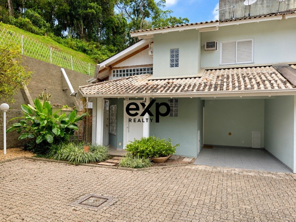 Sobrado à venda em Blumenau, São Leopoldo 256 Vila Nova Blumenau 89035-050, 150 m²