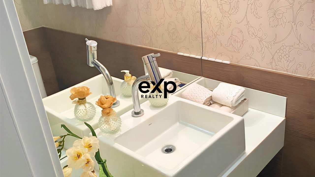 Apartamento à venda em Guarujá, Doutor Júlio Prestes de Albuquerque 463 Enseada Guarujá 11441-400, 130 m²