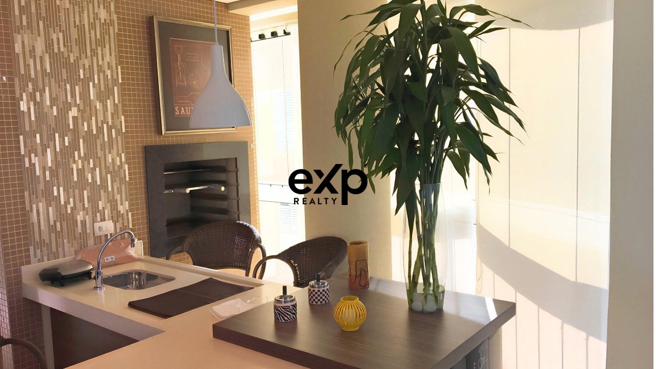 Apartamento à venda em Guarujá, Doutor Júlio Prestes de Albuquerque 463 Enseada Guarujá 11441-400, 130 m²