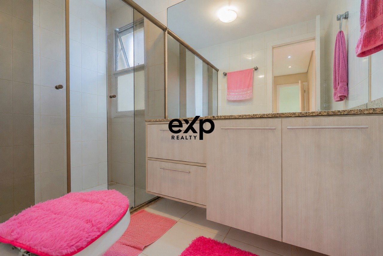 Apartamento à venda em Santana de Parnaíba, Universitário 585 Alphaville Santana de Parnaíba 06542-089, 144 m²