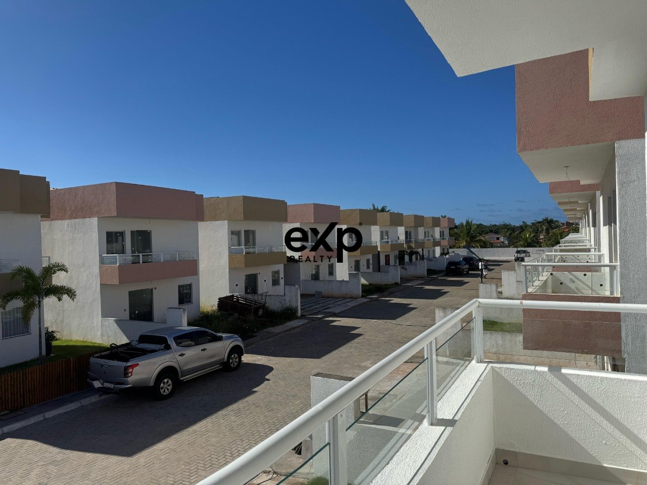 DUPLEX HOUSE with 4 SUITES, EAST-FACING at FOZ DO JOANES in BURAQUINHO 4